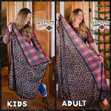 Load image into Gallery viewer, CRAZY CHRISTMAS BLANKET {ADULT &amp; KIDS}
