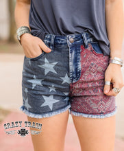 Load image into Gallery viewer, STAR STRUCK DENIM SHORTS
