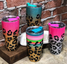 Load image into Gallery viewer, Insulated Cups 30oz
