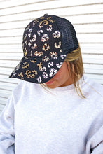 Load image into Gallery viewer, LYLAH LEOPARD MESH PONYTAIL CAP
