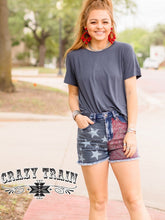 Load image into Gallery viewer, STAR STRUCK DENIM SHORTS
